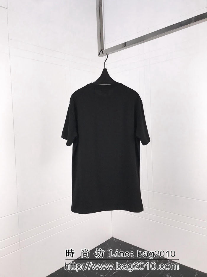 MOSCHIN莫斯奇諾 19ss早春新款短袖 唐老鴨合作系列 趣味可愛唐老鴨印花圖案 定制雙股絲光面料 男女同款 ydi2457